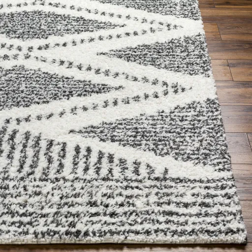 Deluxe Shag 6'7" x 9' Rug