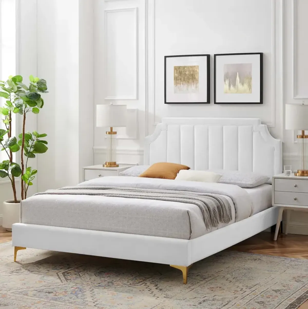 Sienna Performance Velvet Full Platform Bed