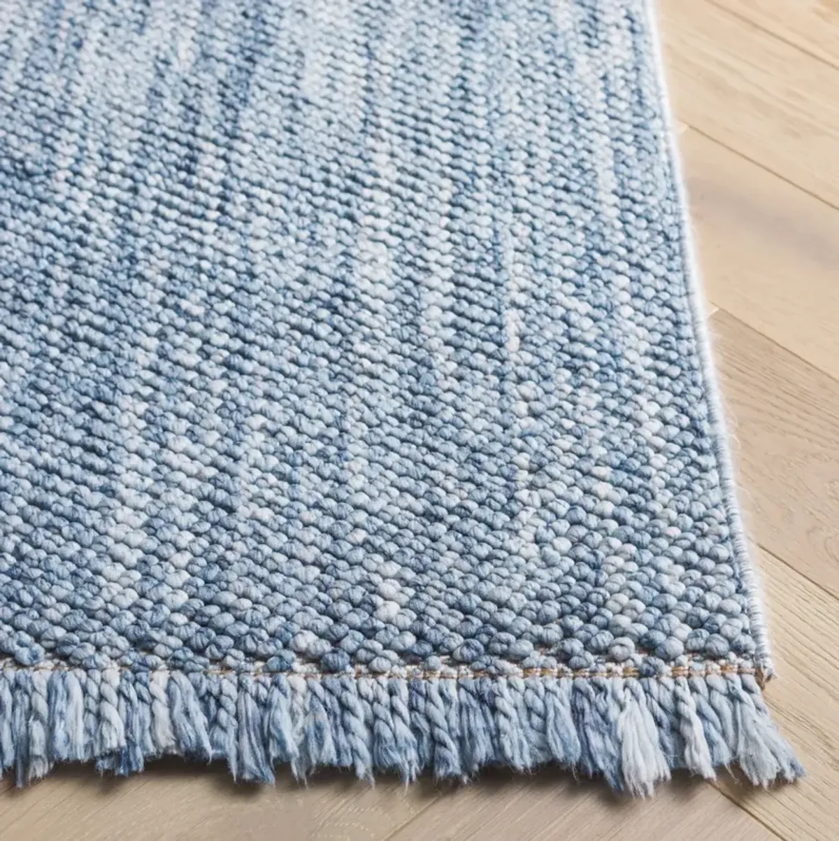 MARTHA STEWART 920 BLUE 2' x 8' Runner Rug