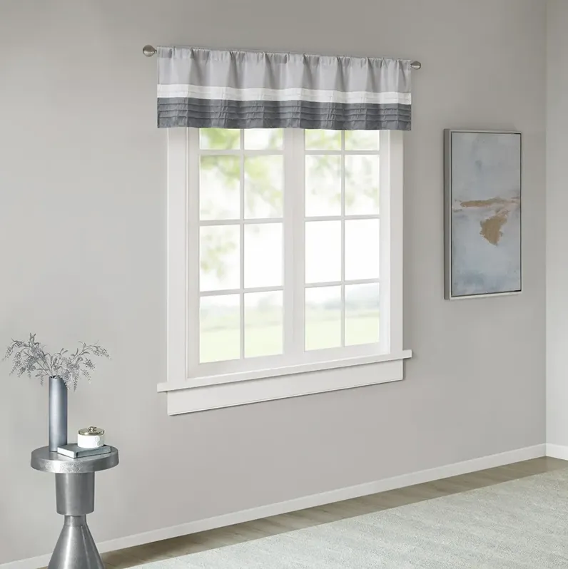 Madison Park Amherst Grey Polyoni Pintuck Valance