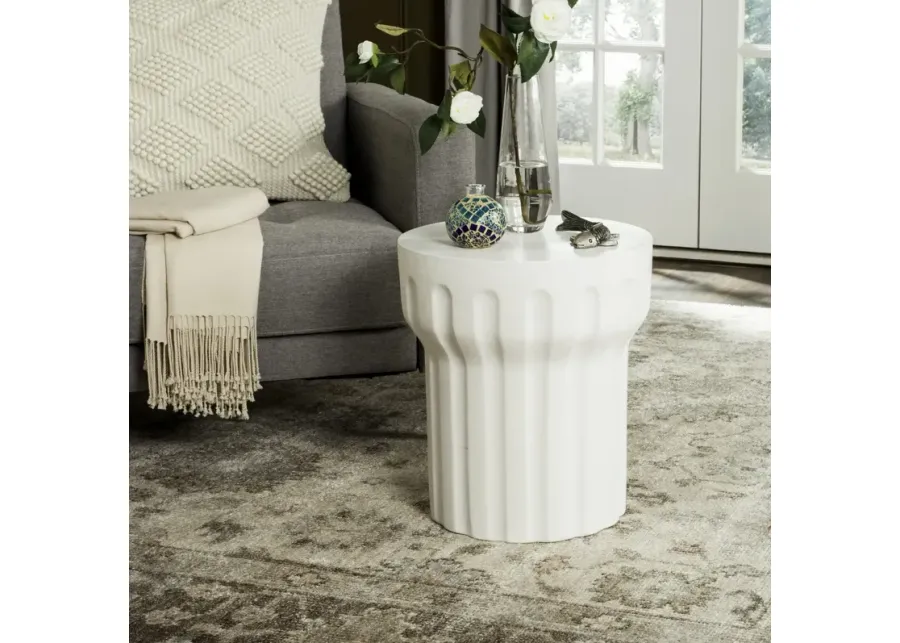 Vesta Indoor/Outdoor Modern Round Accent Table