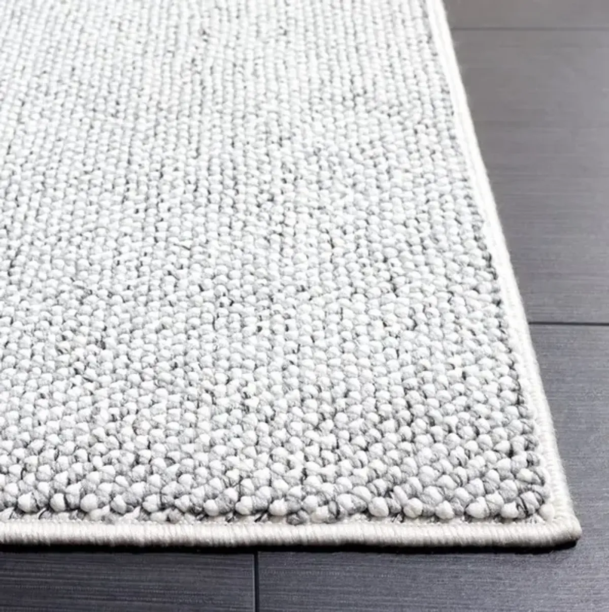 RIVER 600 Grey 4' X 6' Small Rectangle Rug