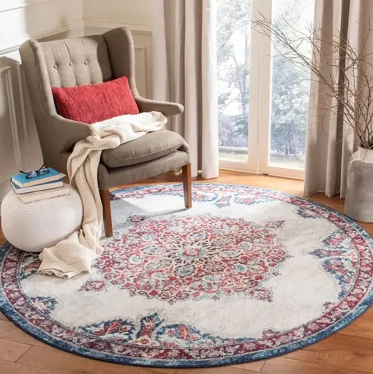 Brentwood 867 Ivory / Red 6'-7" X 6'-7" Round Round Powerloomed Rug