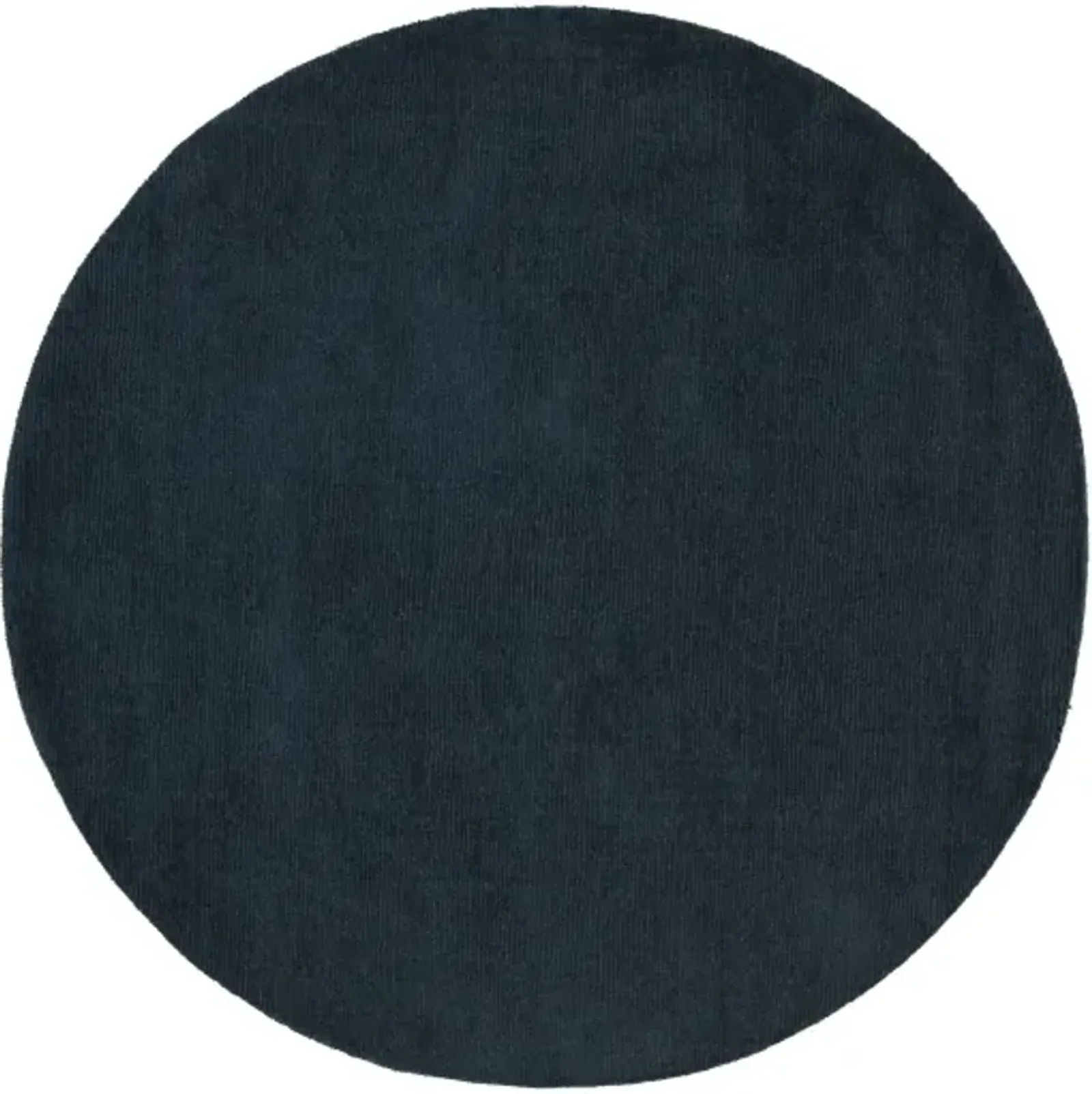 Mystique 2' x 3' Rug