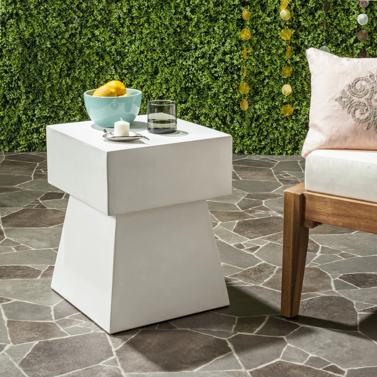 Zen Indoor/Outdoor Mushroom Accent Table