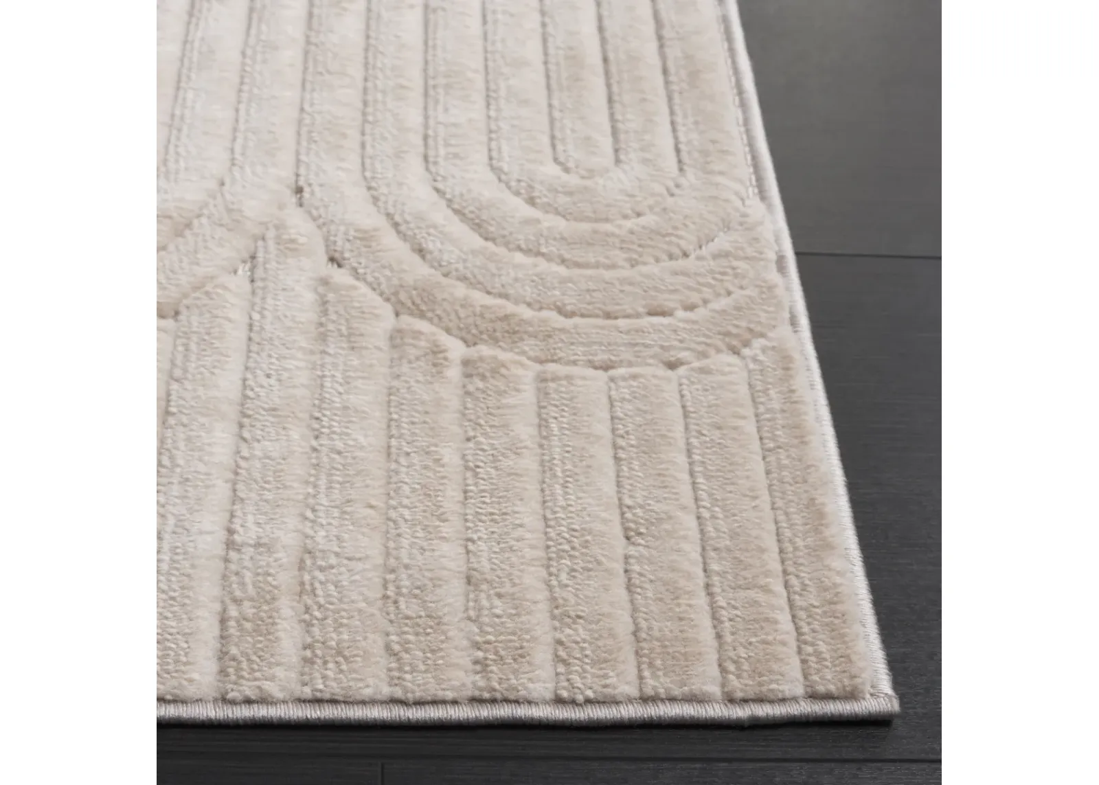 SELENA 672 BEIGE 6'-7' x 6'-7' Square Square Rug