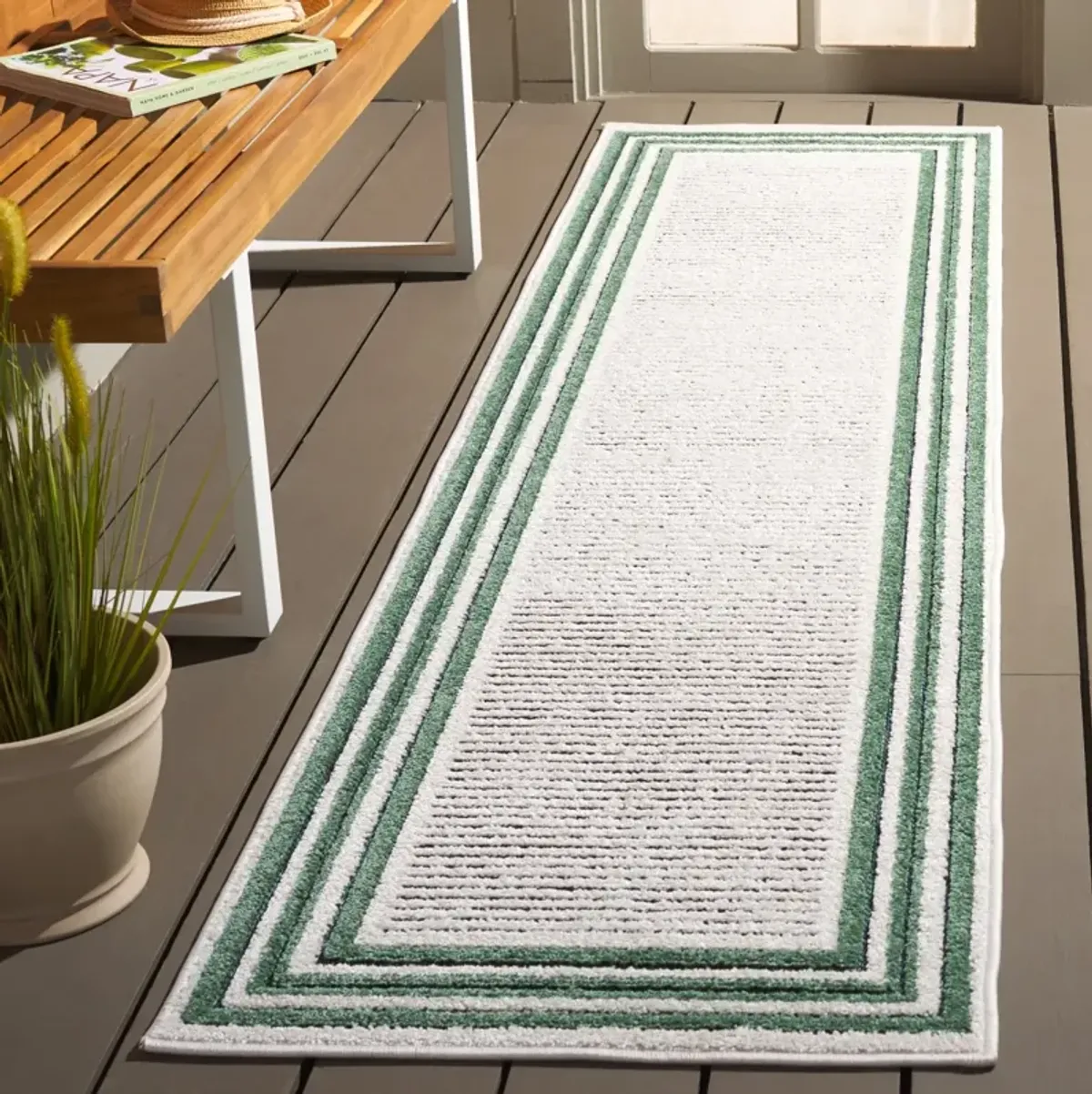 CABANA 634 IVORY  2'-2' x 8' Runner Rug