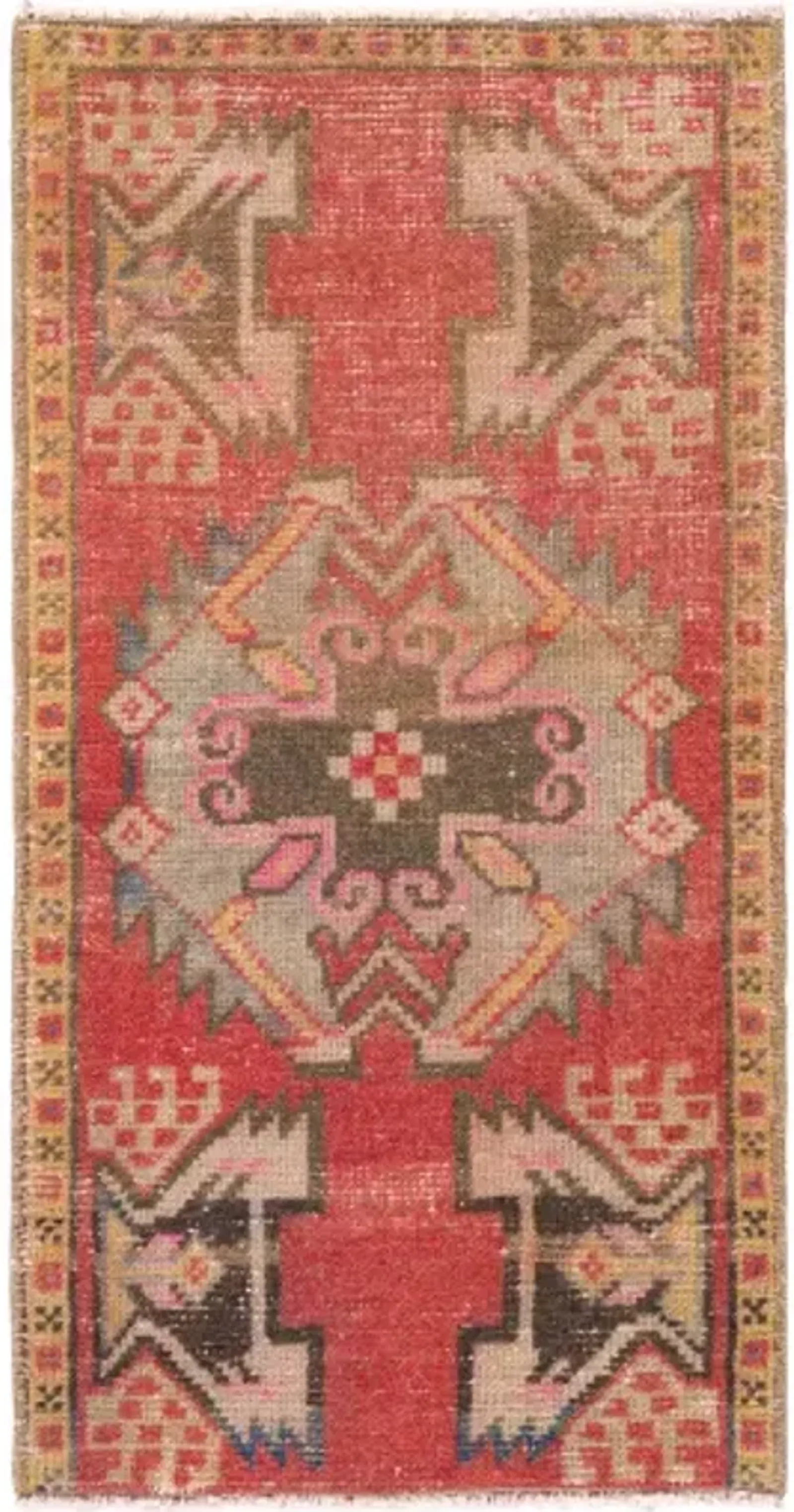 One of a Kind 1'6'' x 2'10'' Rug