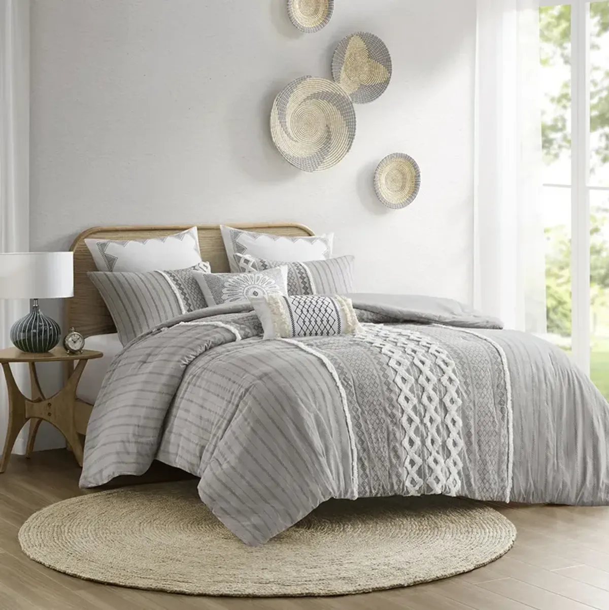 INK+IVY Imani Gray Cotton Printed Comforter Set with Chenille