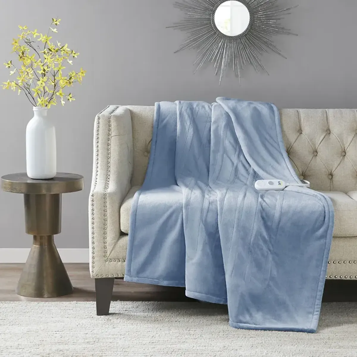 Serta Plush Heated Light Blue Throw