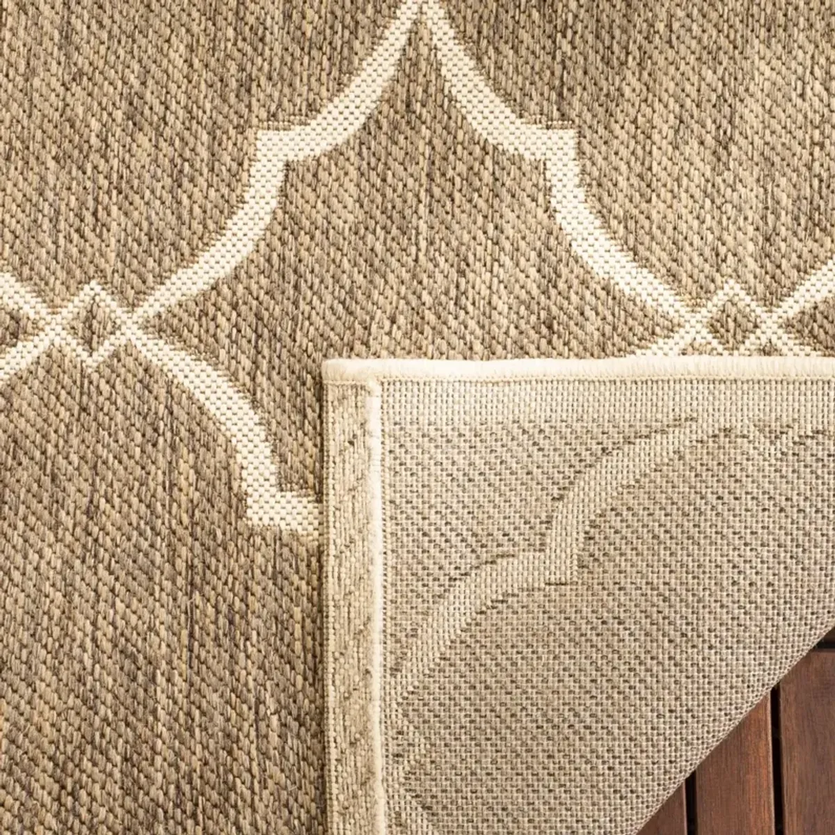 BEACH HOUSE 125 Beige 2'-2' X 4' Accent Rug