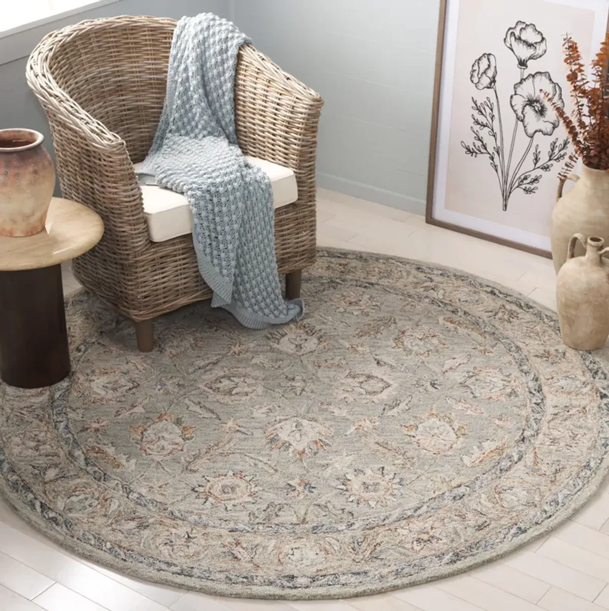 METRO Hand Tufted 6' x 6' Round area rug