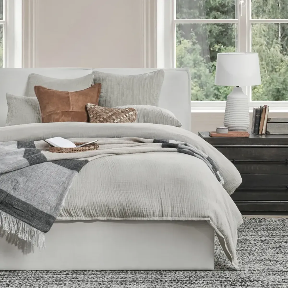 Camille Linen Queen Duvet , Gray