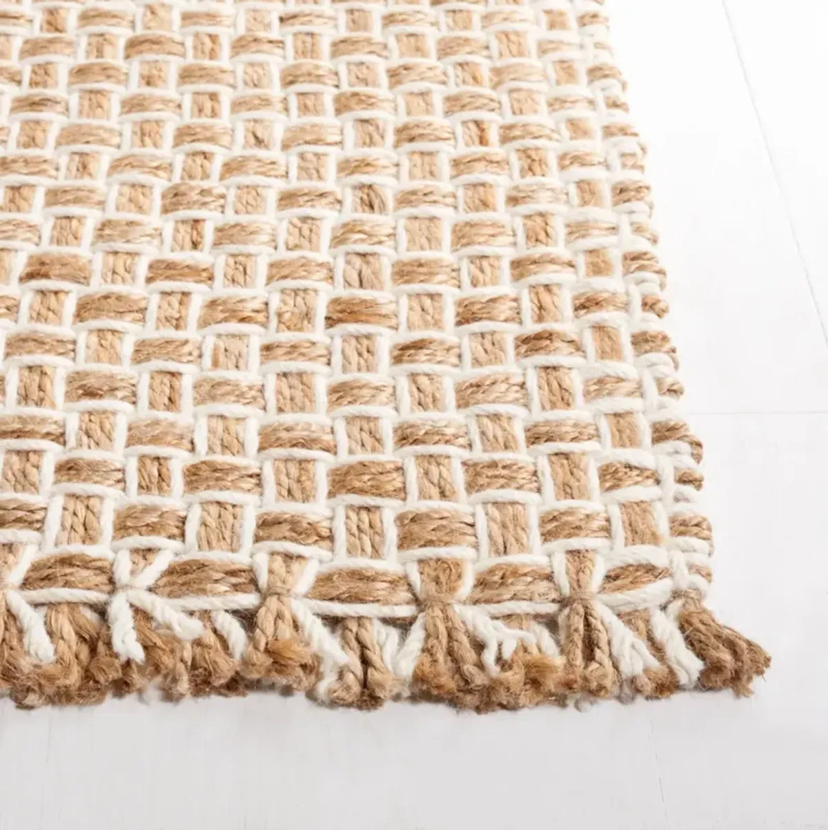 NATURAL FIBER 817 NATURAL  2'-3' x 8' Runner Rug