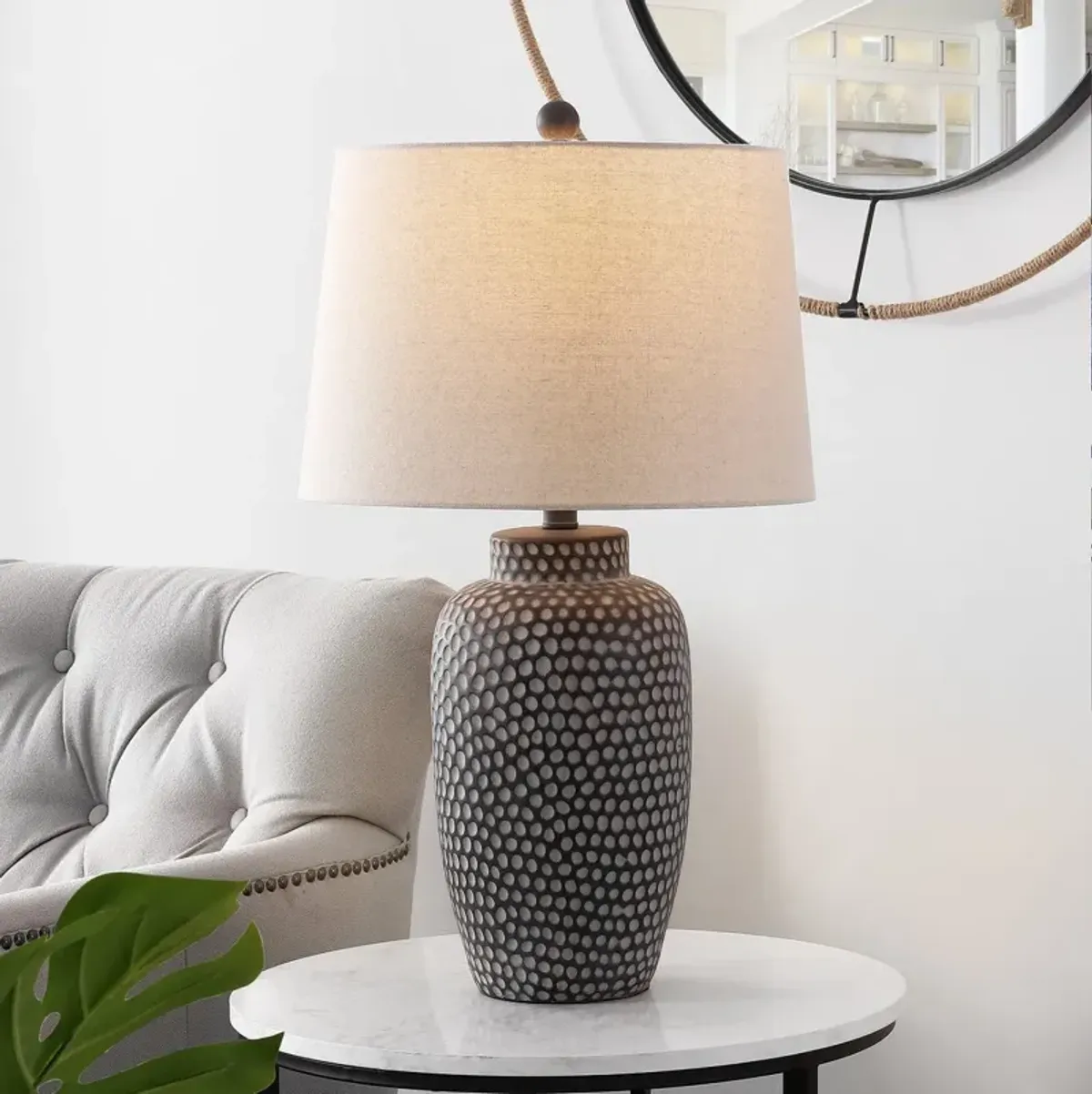 JERLEN TABLE LAMP