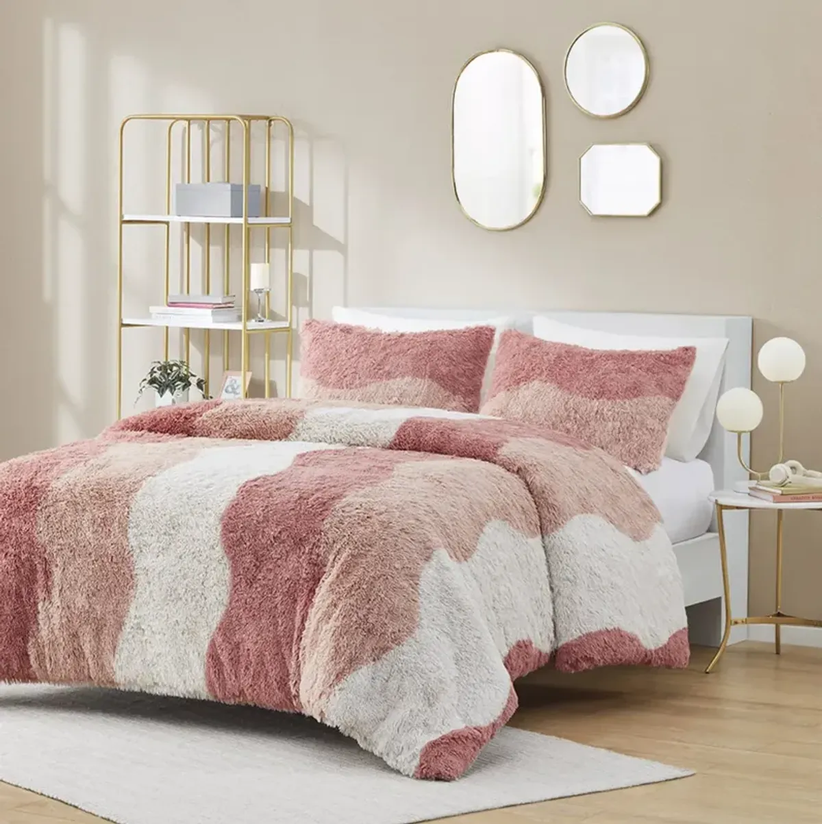 Cassie Ombre Shaggy Faux Fur Duvet Cover Set