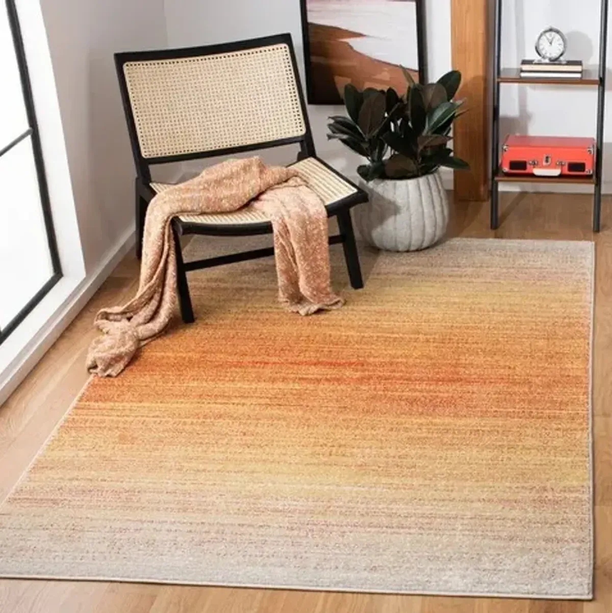 Adirondack Contemporary Orange / Red 6' X 6' Round Powerloomed Rug