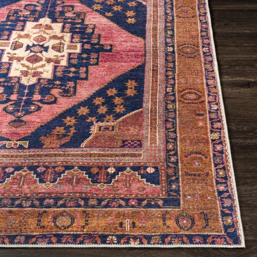 Amelie 5'3" x 7'3" Rug