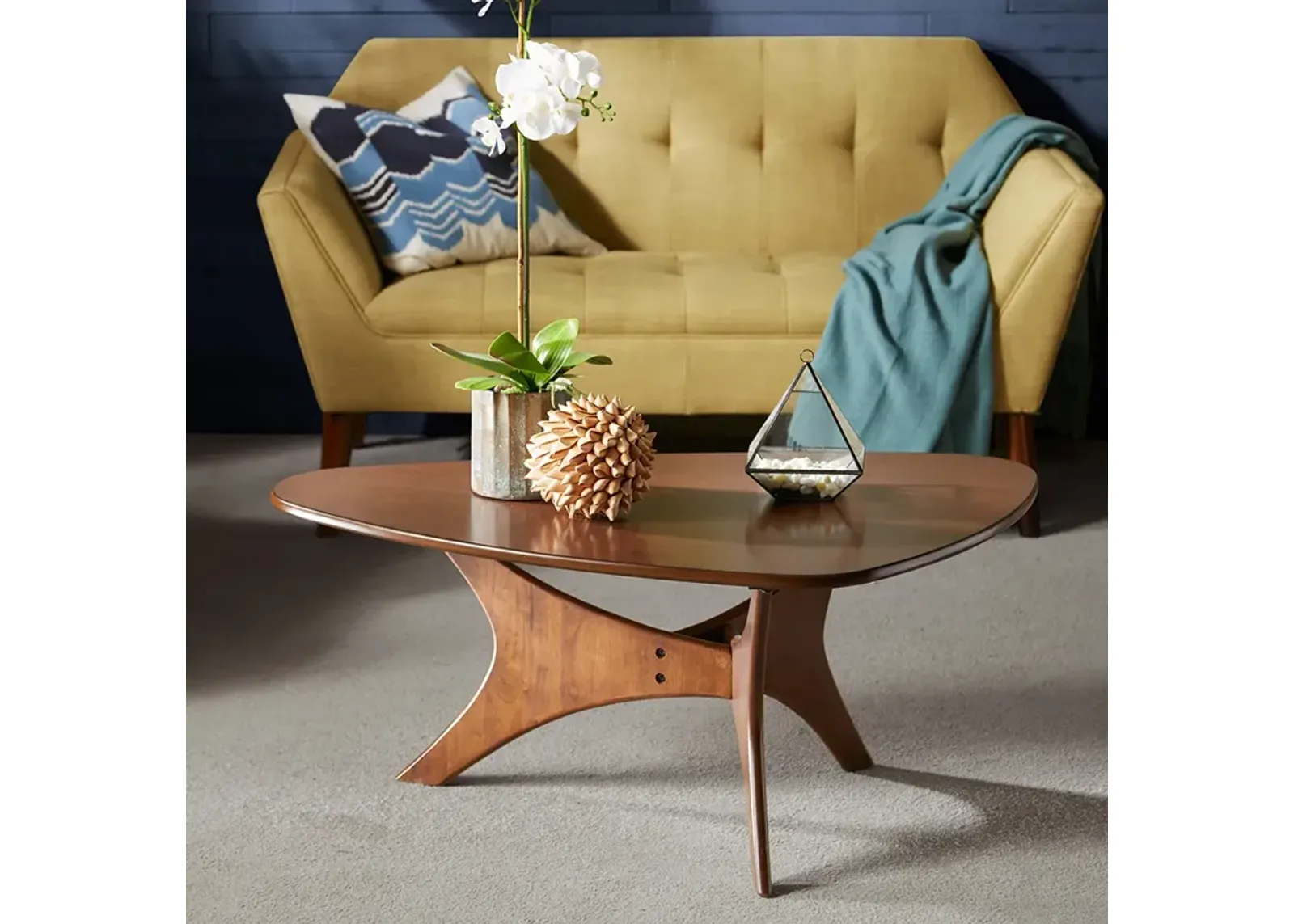 INK+IVY Blaze Brown Triangle Wood Coffee table