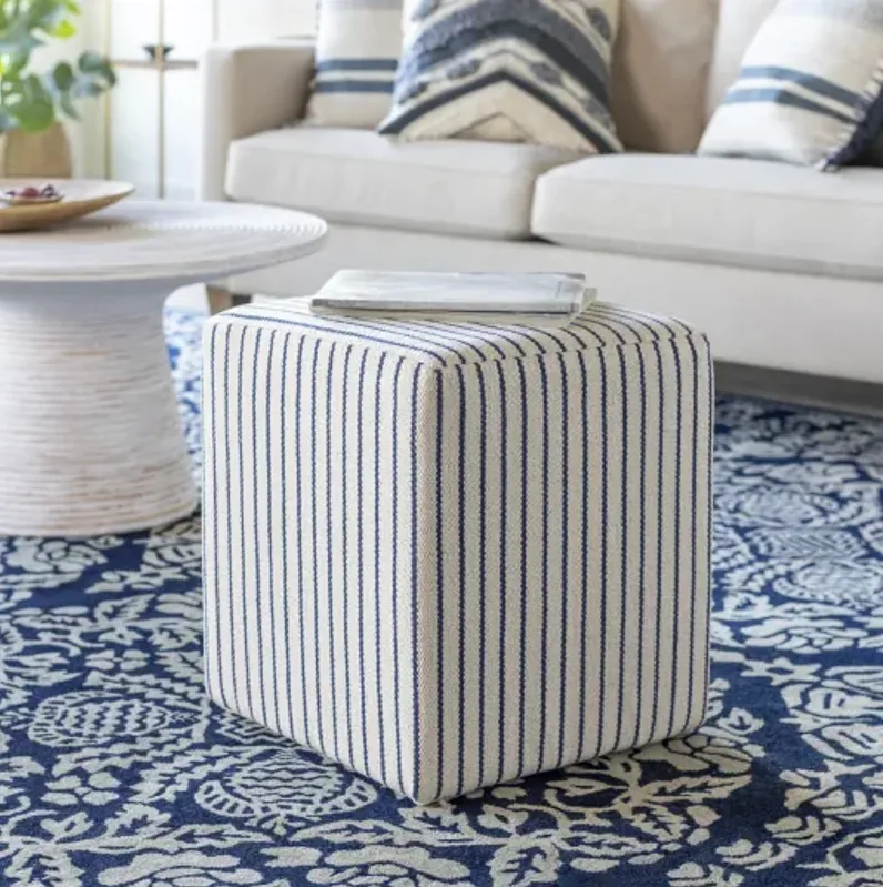 Matchford Pouf