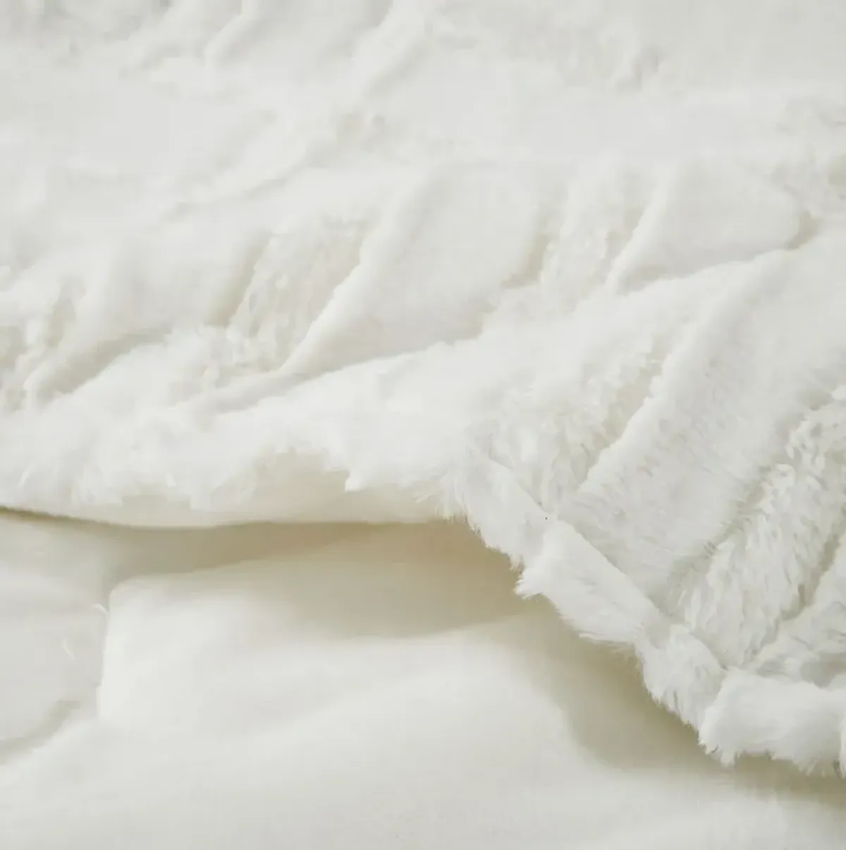 Madison Park Arctic Ivory Ultra Plush Down Alternative Throw