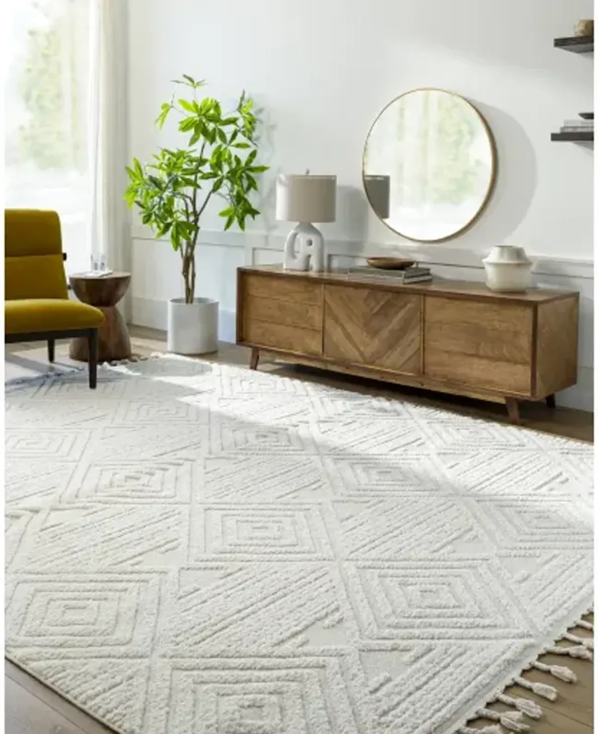 Nora 6'7" x 9' Rug