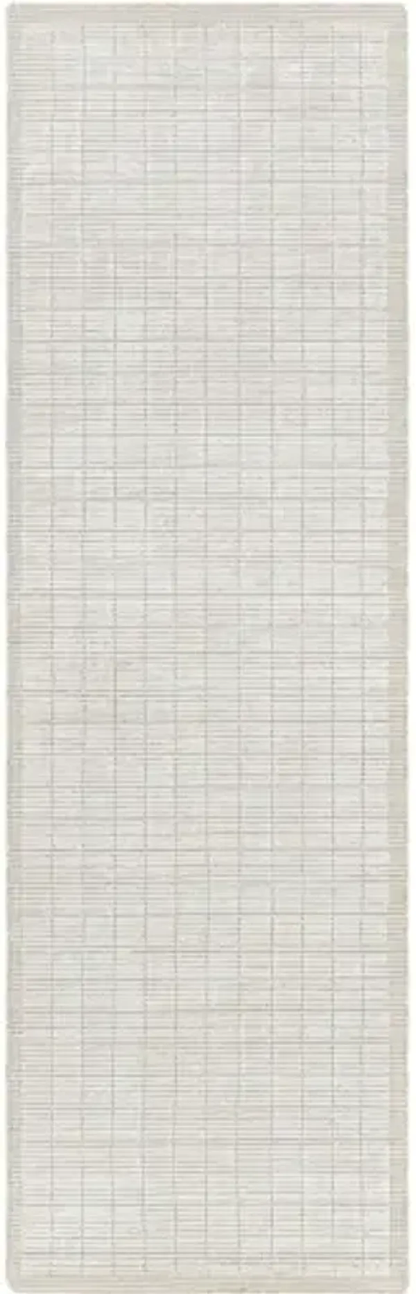 Carre 4' x 6' Rug