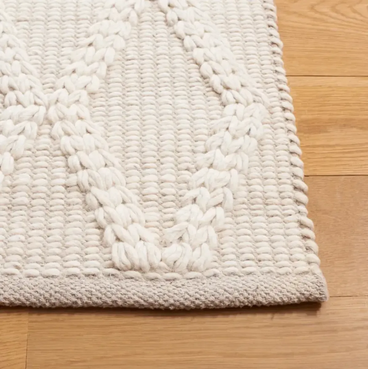 NATURA 206 IVORY 6' x 6' Square Square Rug