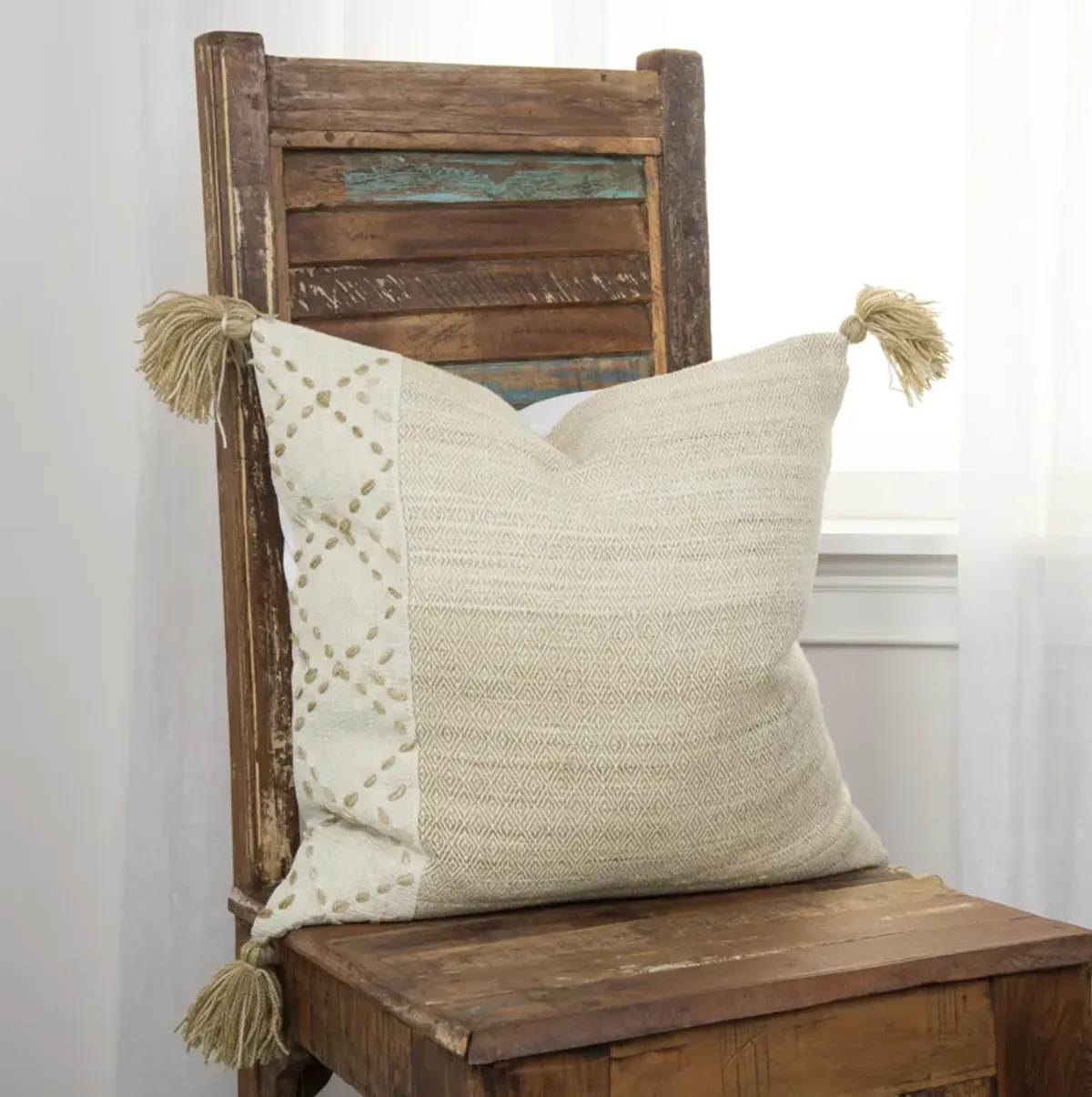 INDOOR OUTDOOR Color Block Ivory/ Blush Pillow