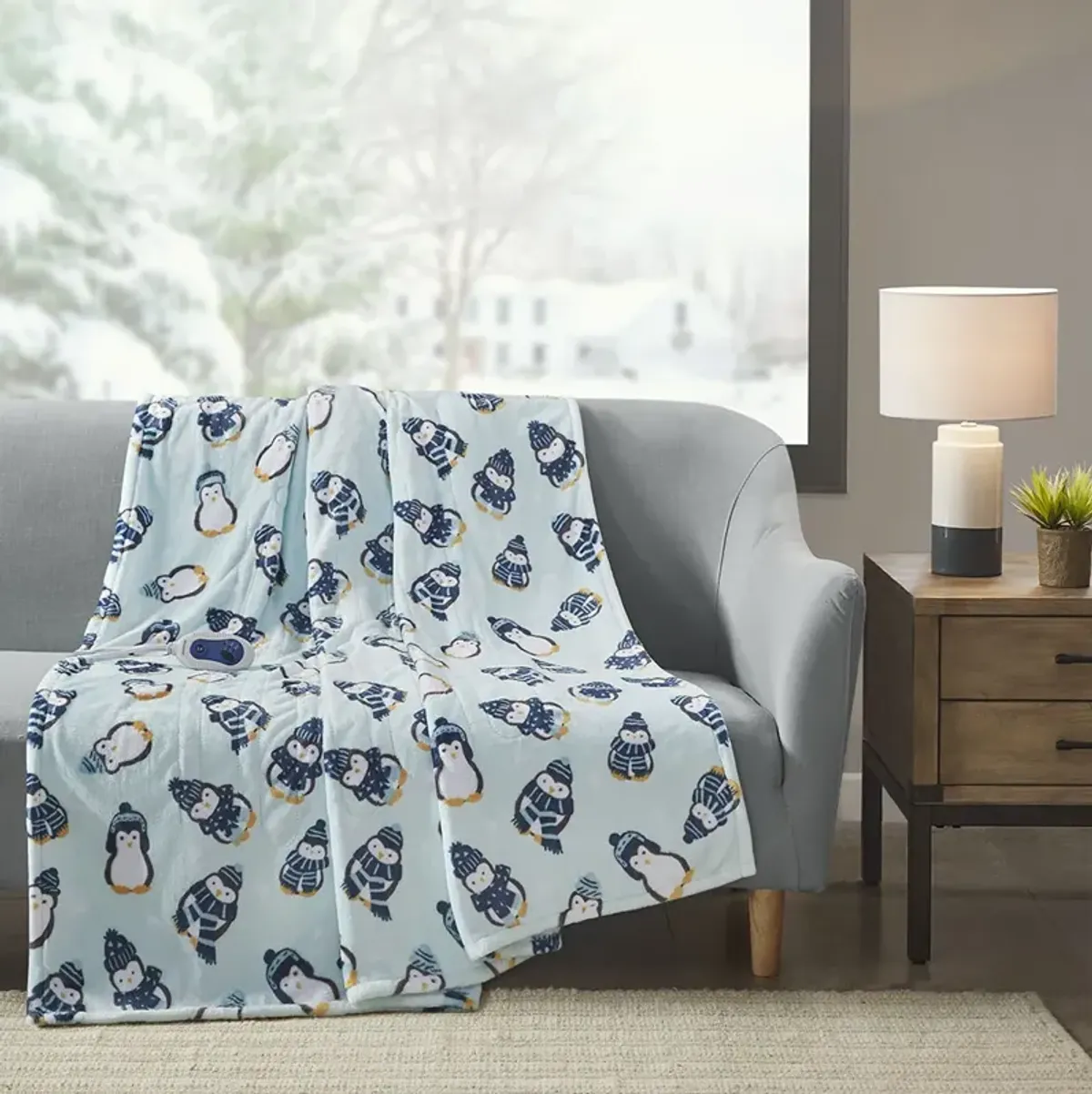 Beautyrest Oversized Plush Aqua Penguins Printed Heated Throw