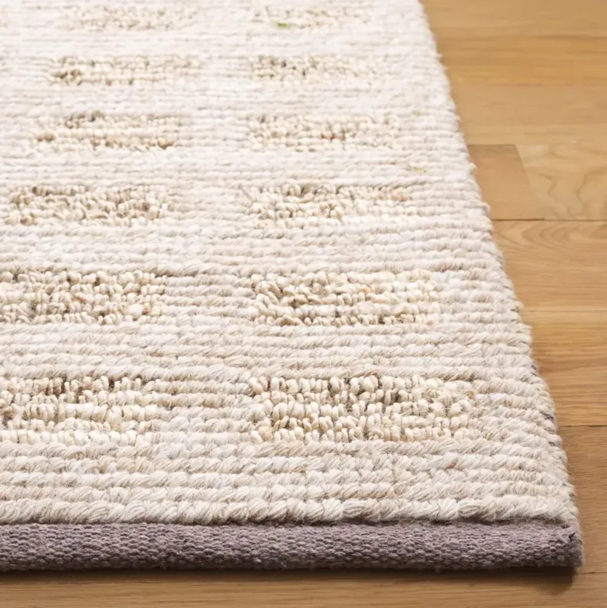 NATURA 202 BEIGE 2'-3' x 8' Runner Rug