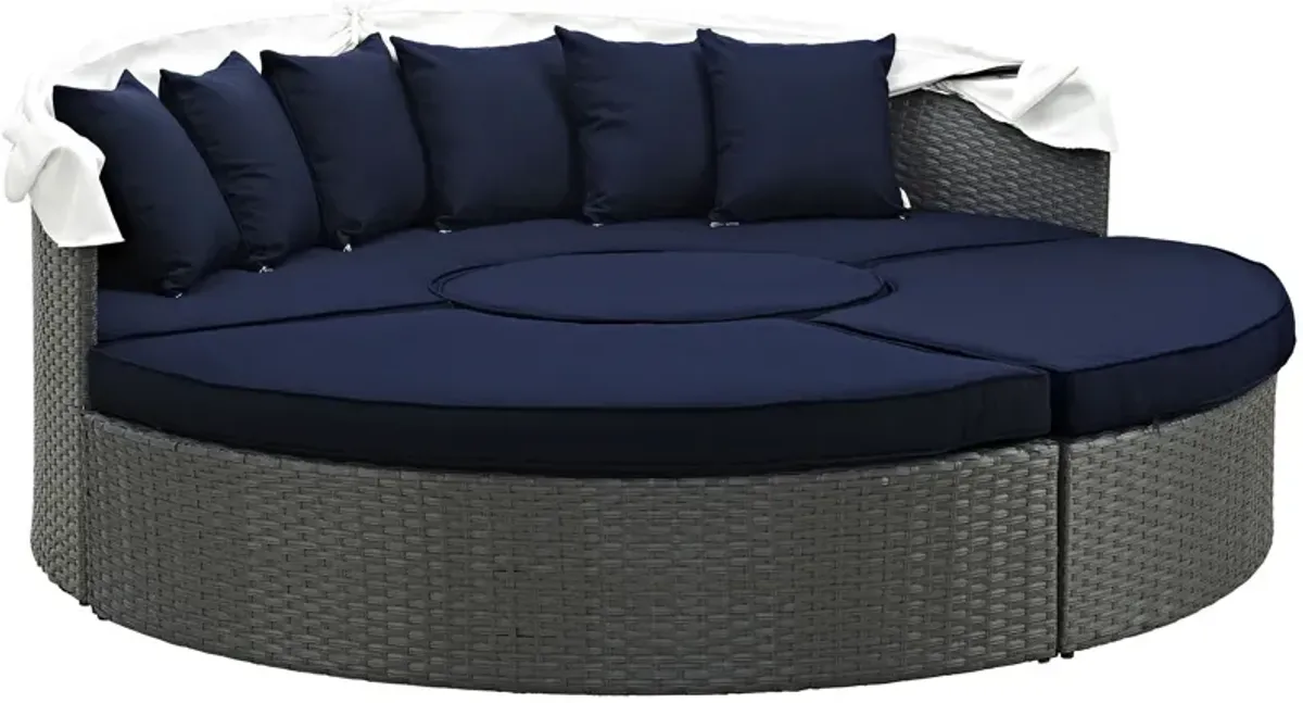 Sojourn Outdoor Patio Sunbrella® Daybed