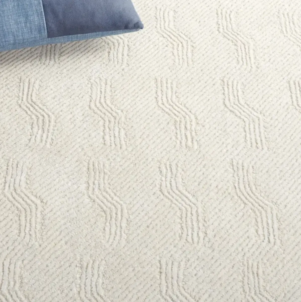 GLAMOUR 402 IVORY 2'-3' x 8' Runner Rug