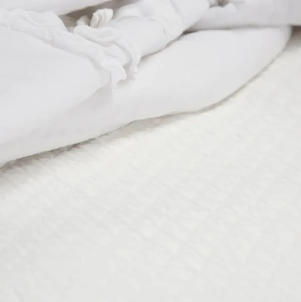 Lydia white King Solid White Quilt