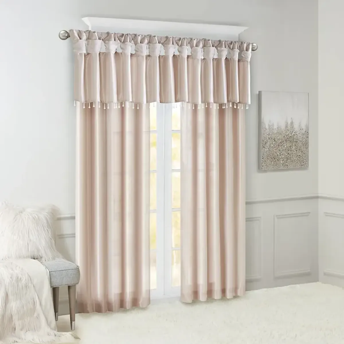 Madison Park Emilia Blush Lightweight Faux Silk Valance With Beads