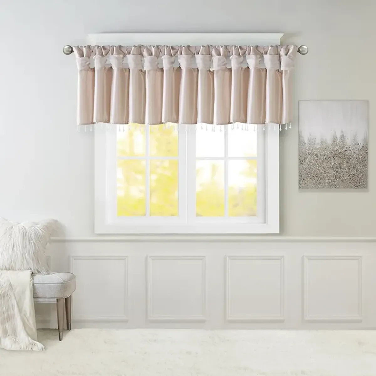 Madison Park Emilia Blush Lightweight Faux Silk Valance With Beads