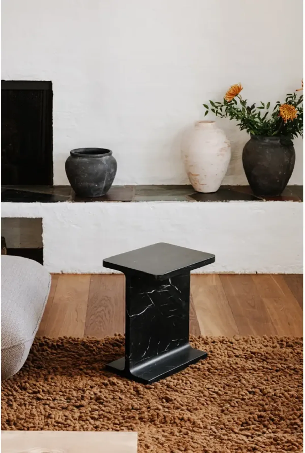 TULLIA ACCENT TABLE