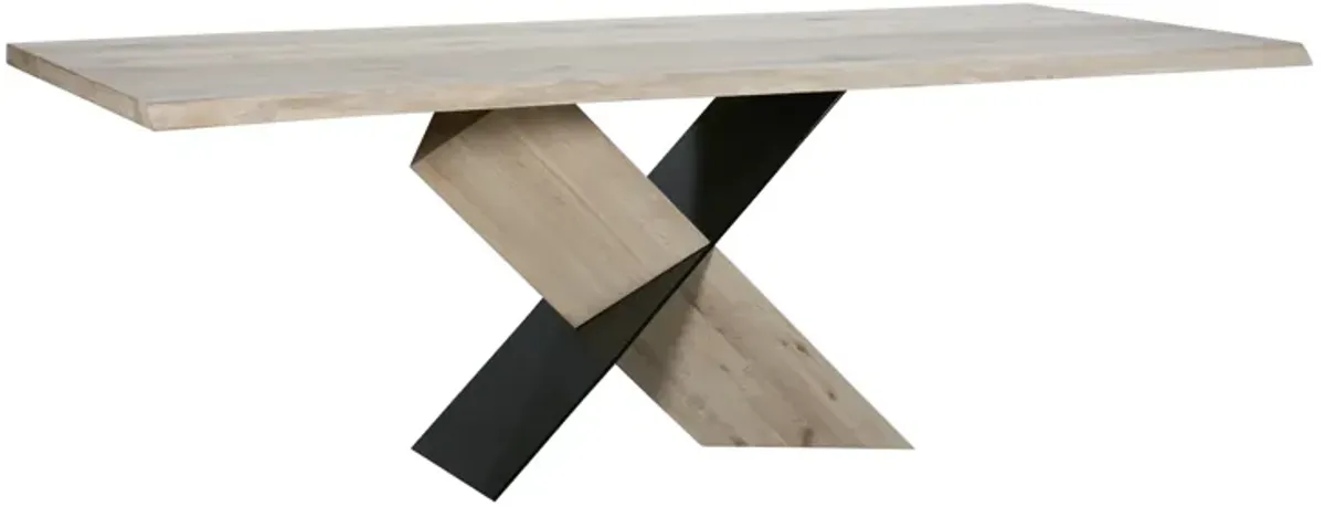 INSTINCT DINING TABLE