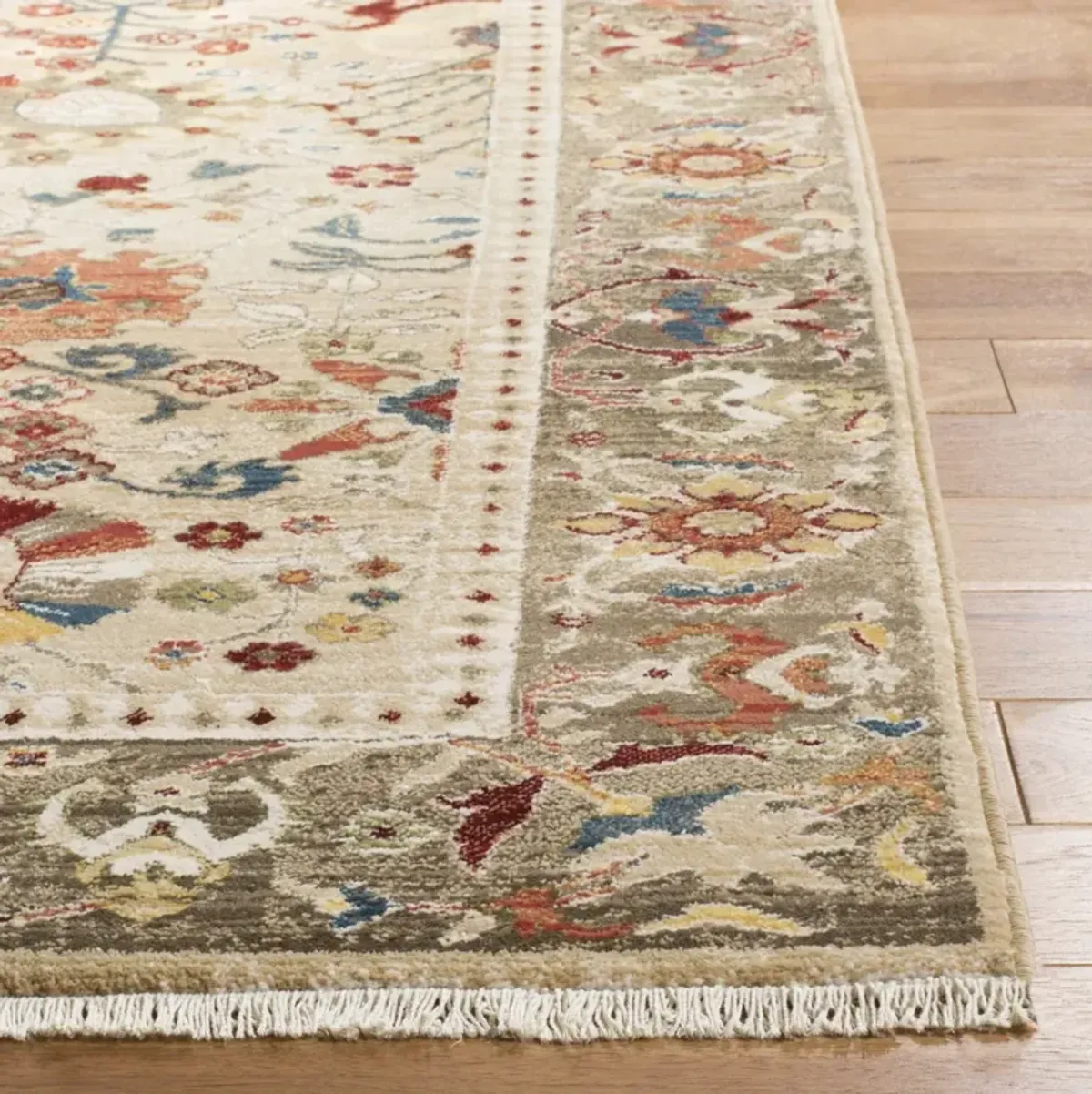 KASHAN 303 BEIGE  5'-1' x 5'-1' Square Square Rug