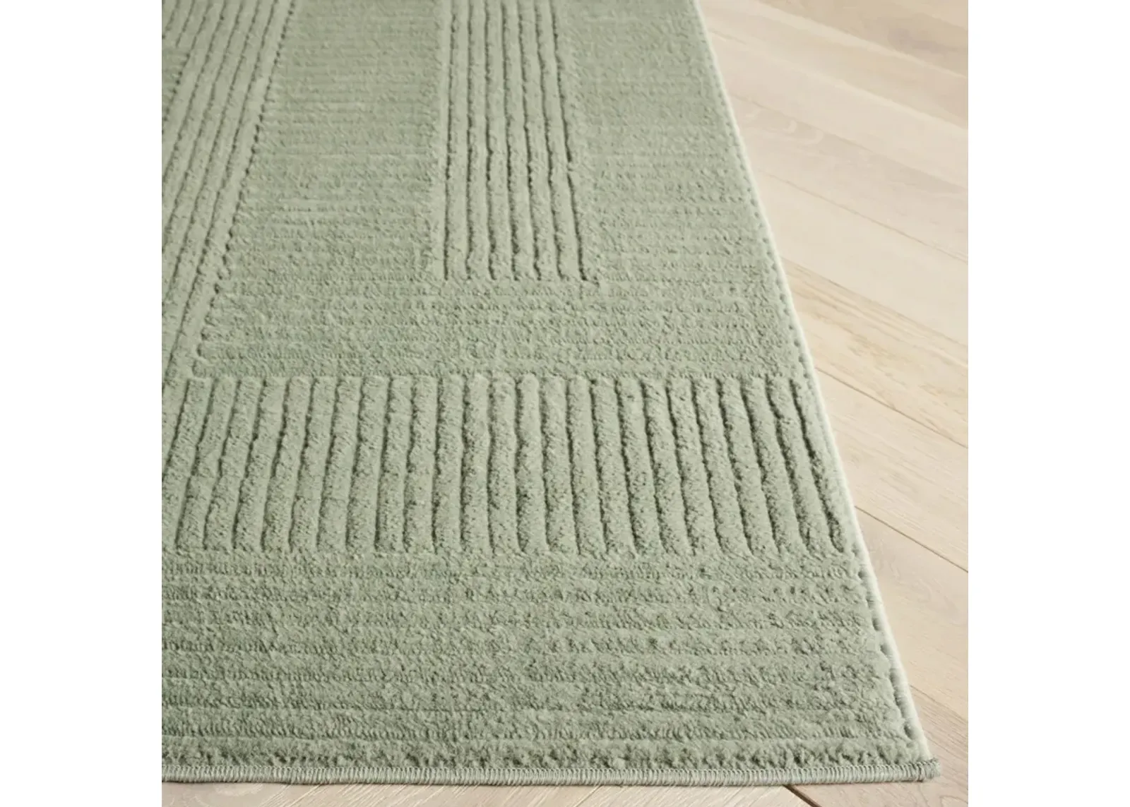 SELENA 686 GREEN 2'-2' x 8' Runner Rug