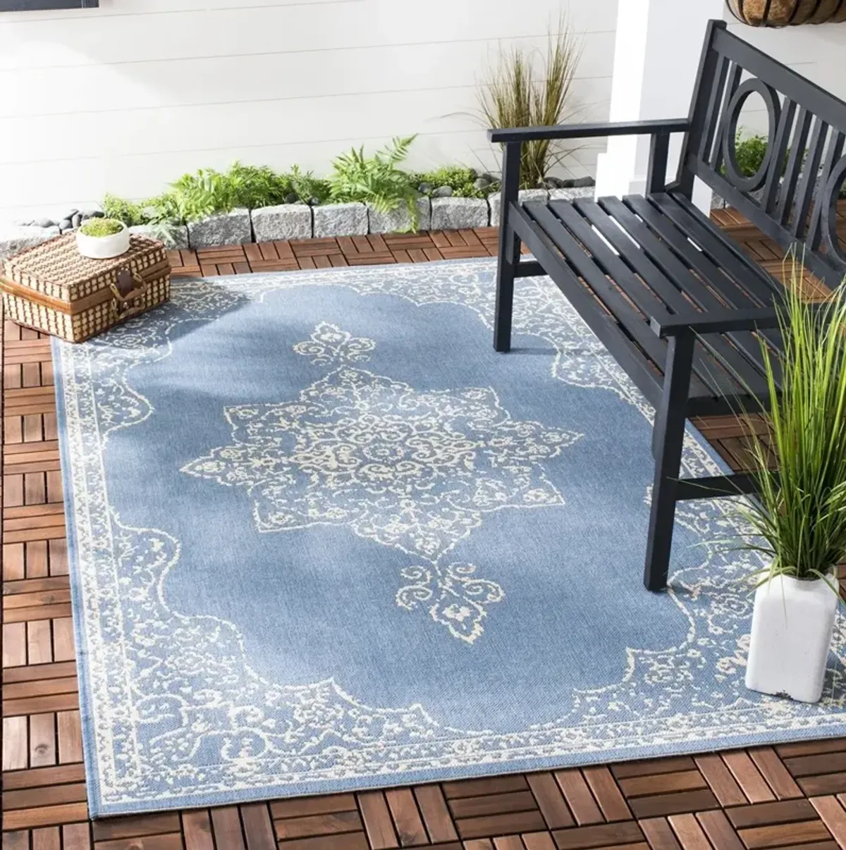 BEACH HOUSE 180 Blue 2'-2' X 4' Accent Rug