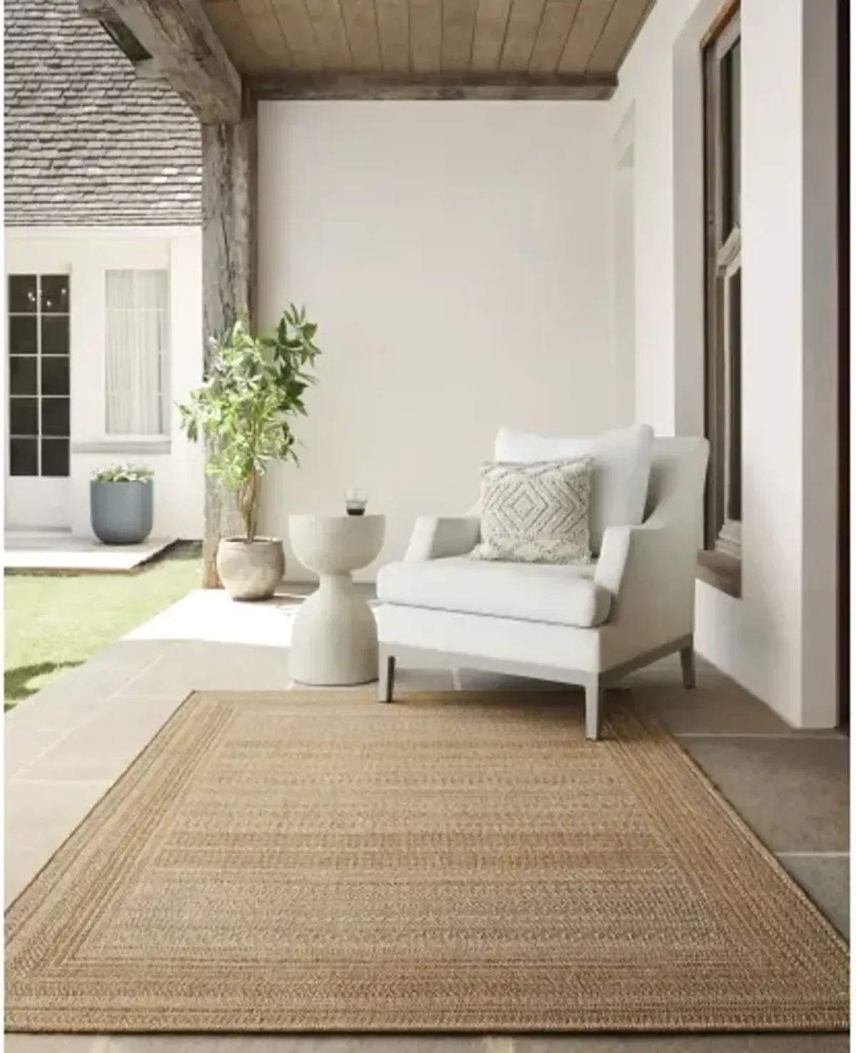 Pismo Beach PMB-2306 2' x 2'11" Machine Woven Rug