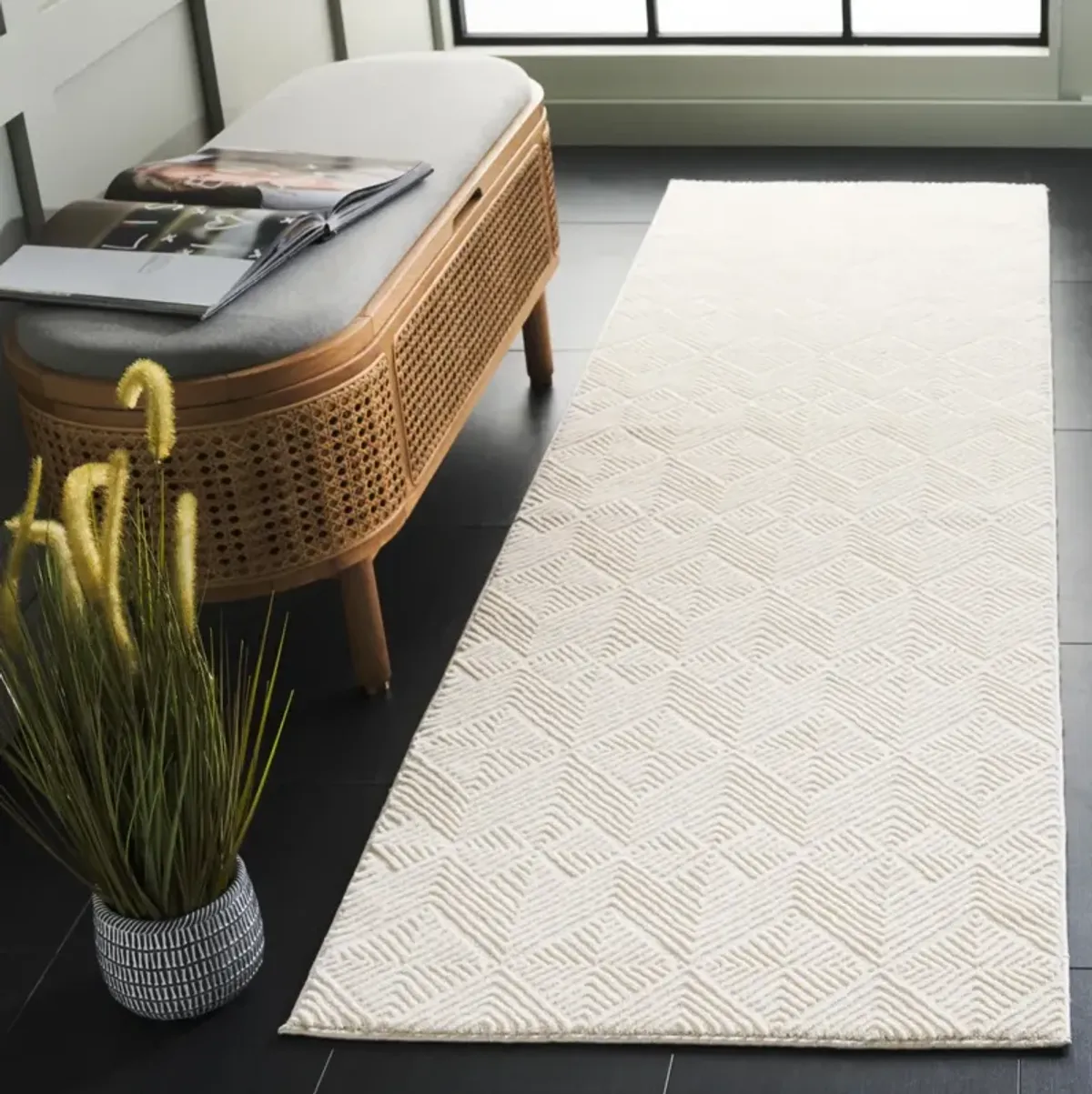 REVIVE 116 IVORY 2'-3' x 8' Runner Rug