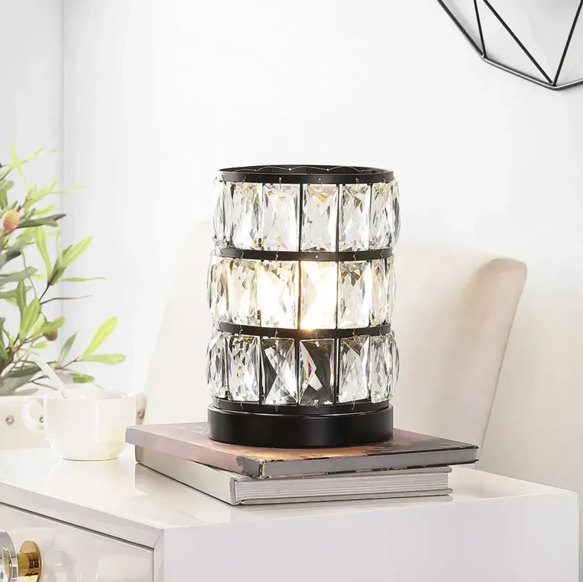 ALVA ACRYLIC TABLE LAMP 