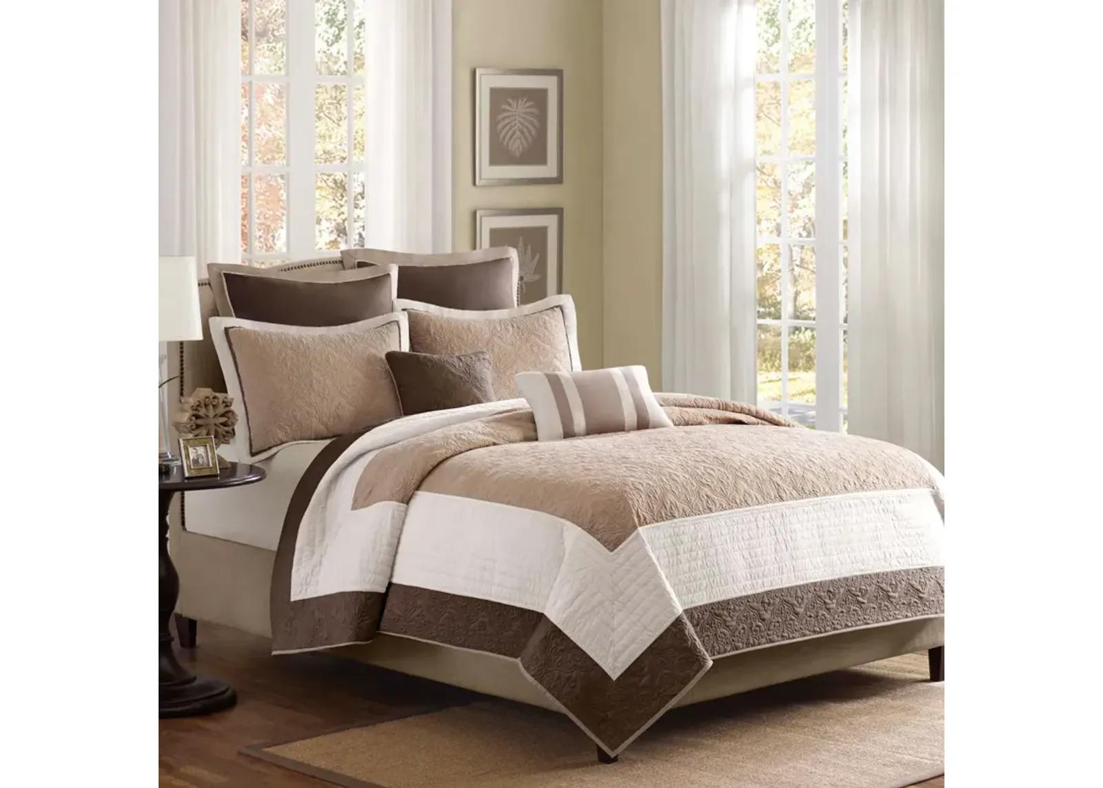 Madison Park Attingham Beige 7 Piece Quilt Set with Euro Shams and Throw Pillows