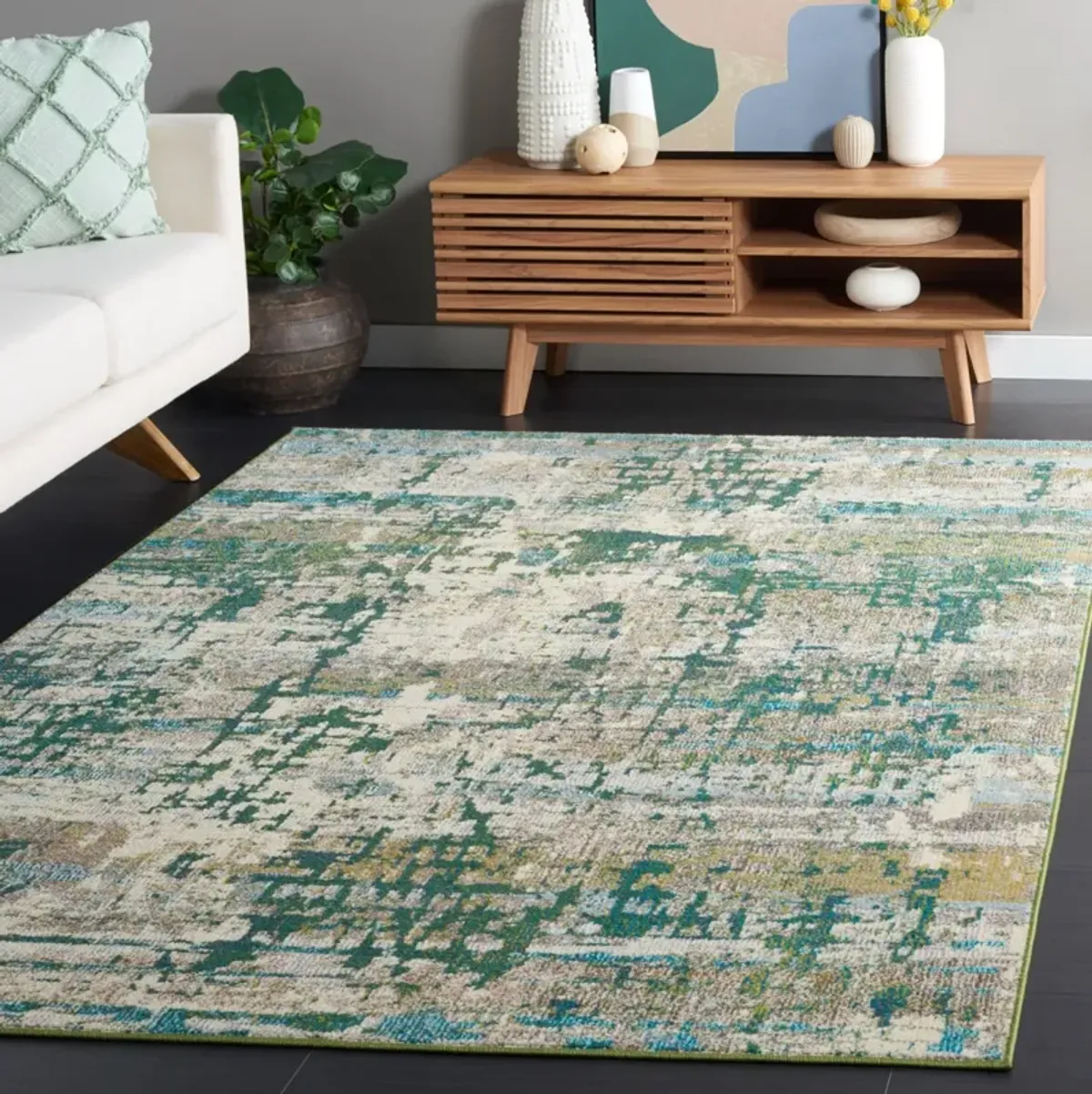 MADISON 469 GREEN  5'-3' x 7'-6' Medium Rectangle Rug