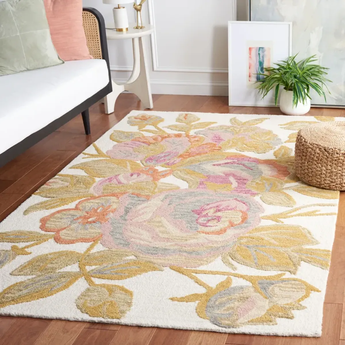 BLOSSOM Hand Tufted 5' x 8' area rug