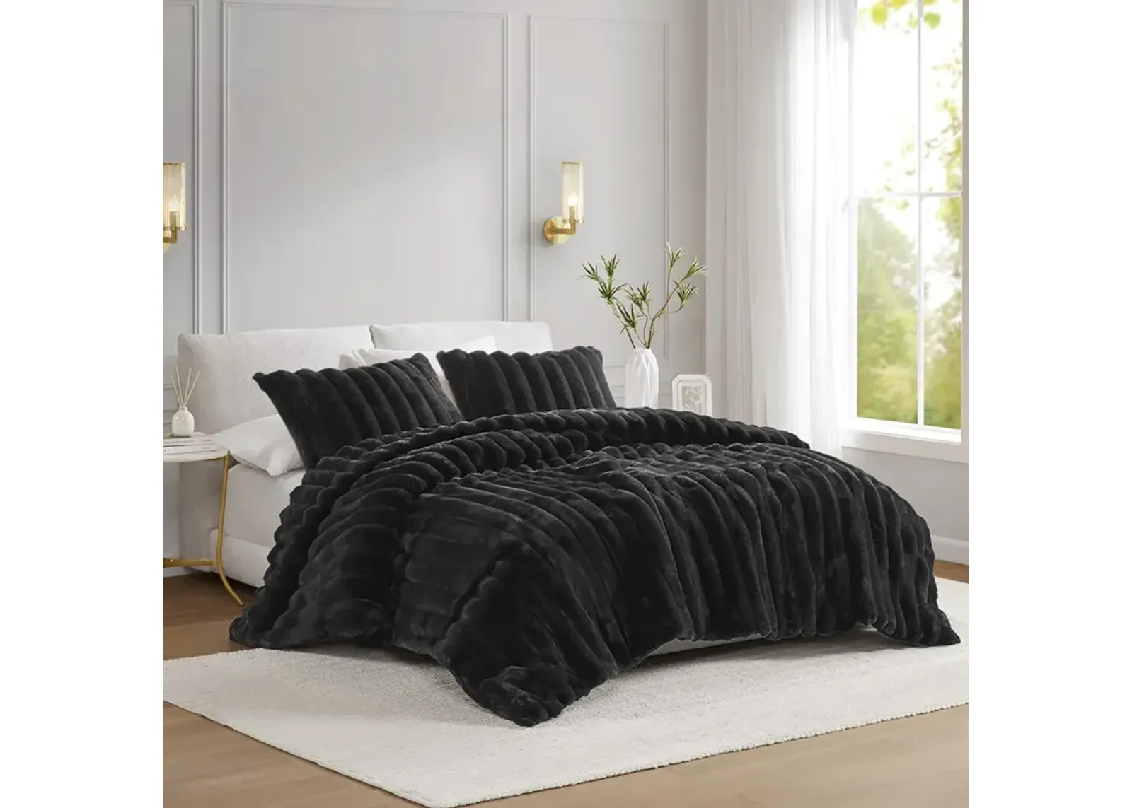 3 Piece Faux Fur Comforter Set