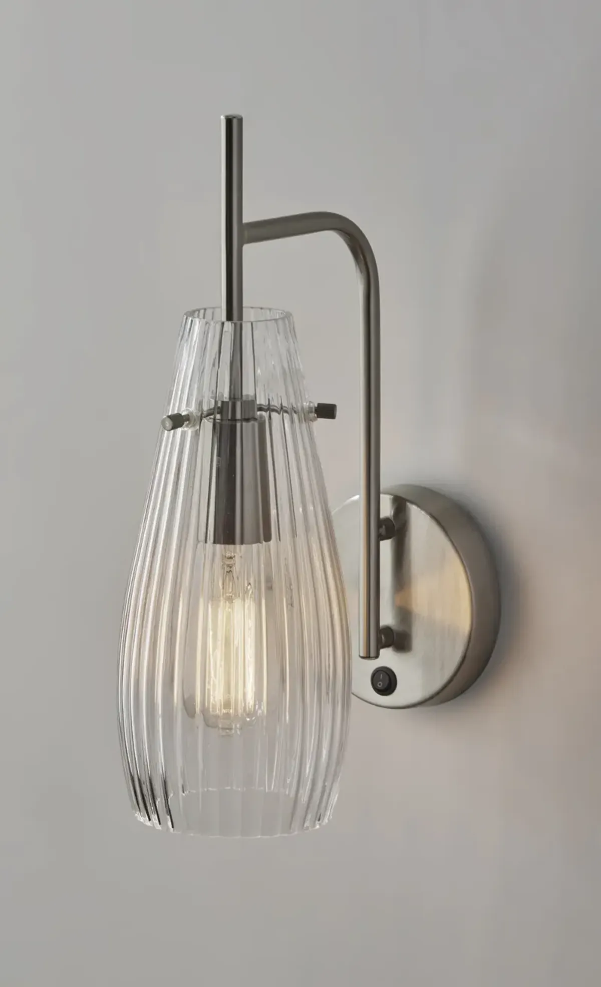 Layla Wall Lamp