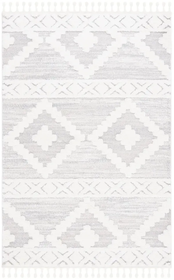 MOROCCAN TASSEL SHAG 640 IVORY  6'-7' x 9'-2' Medium Rectangle Rug